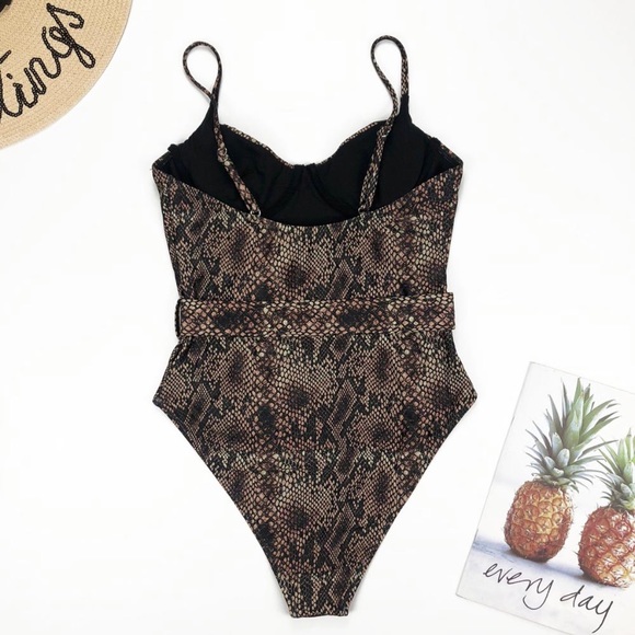 SOLD OUT CLEARANCE Belted Snake Printed 1Pc Swimsuit - Picture 5 of 6